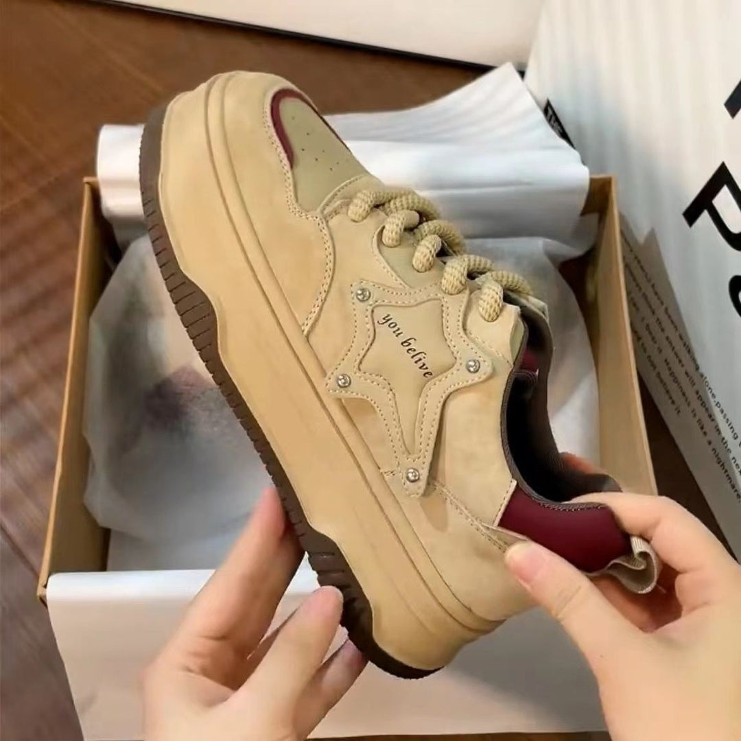 Damen Plateau Sneakers mit Sternen-Design von Drune