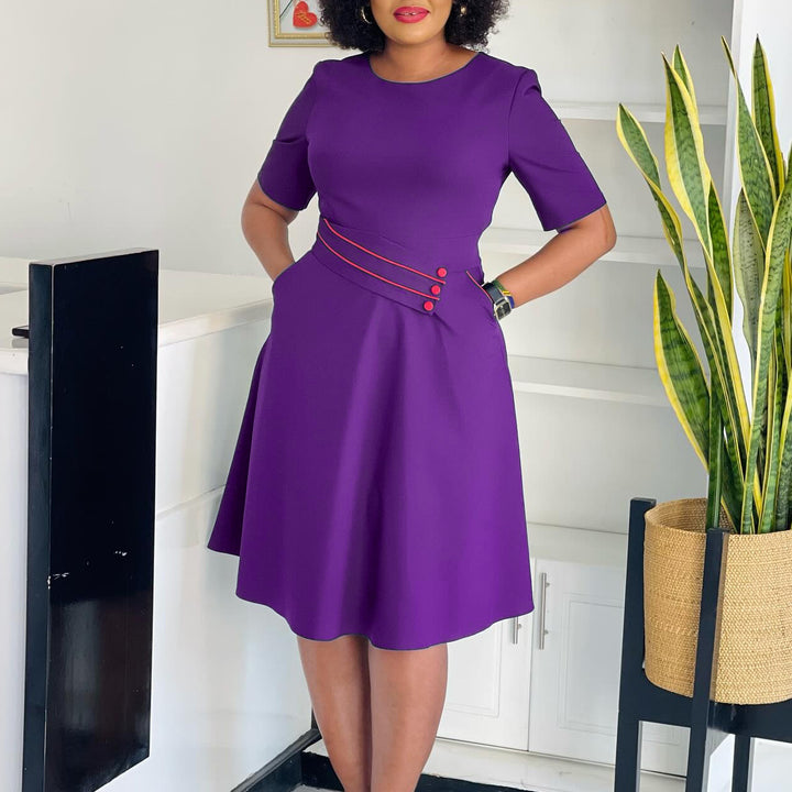Damen A-Linien Kleid mit dekorativem Gürtel und eleganten Knopfdetails Drune