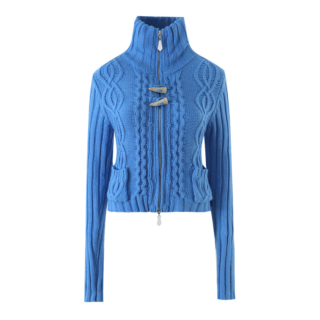 Damen Kurze Strickjacke mit Stehkragen, Zopfmuster, Holzknopf‑Toggles und Taschen Drune