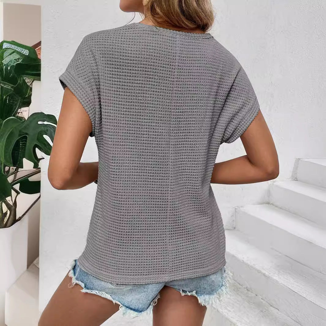 Damen luftiges Strickoberteil mit dekorativem Häkelmuster Drune
