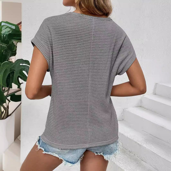 Damen luftiges Strickoberteil mit dekorativem Häkelmuster Drune