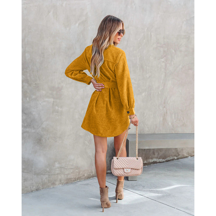 Damen Hemdblusenkleid mit komfortablem Schnitt und praktischen Knöpfen Drune