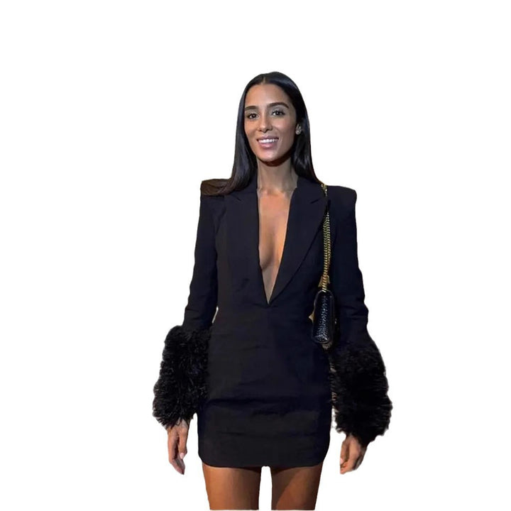 Damen Sexy Minikleid mit tiefem V-Ausschnitt und glamourösen Federärmeln Drune