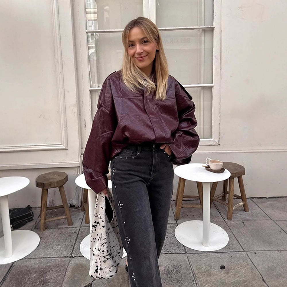 Damen Kurzblouson in glänzender Lackoptik mit Boxy‑Silhouette und überschnittenen Schultern Drune