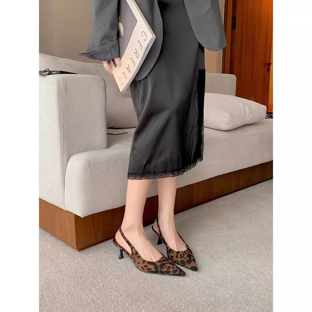 Damen Slingback Pumps mit spitzem Zehenbereich und elegantem Hochglanz Drune