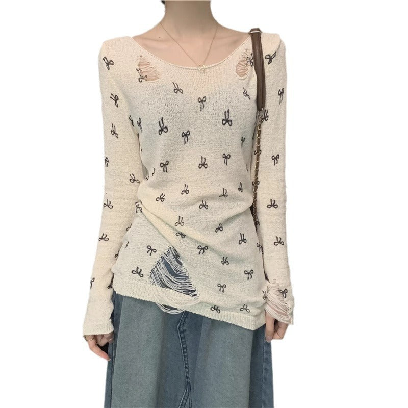 Damen Langarmshirt mit modischen Rissen und verspieltem Motiv Drune