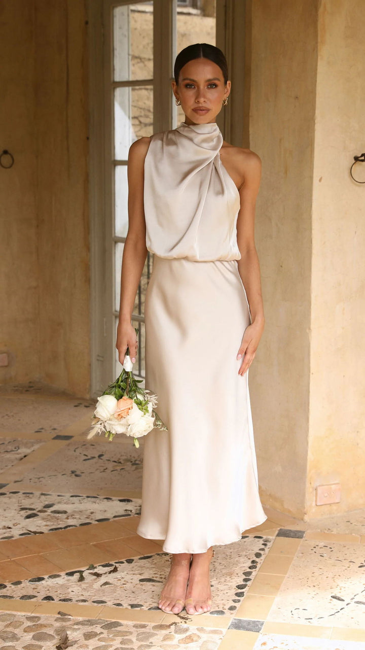 Damen Maxi-Kleid mit asymmetrischem Oberteil und fließendem Satin Drune