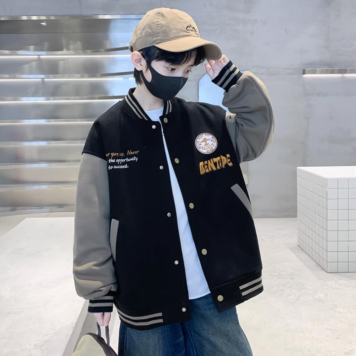 Unisex lässige Collegejacke mit einzigartigen Stickereien Drune