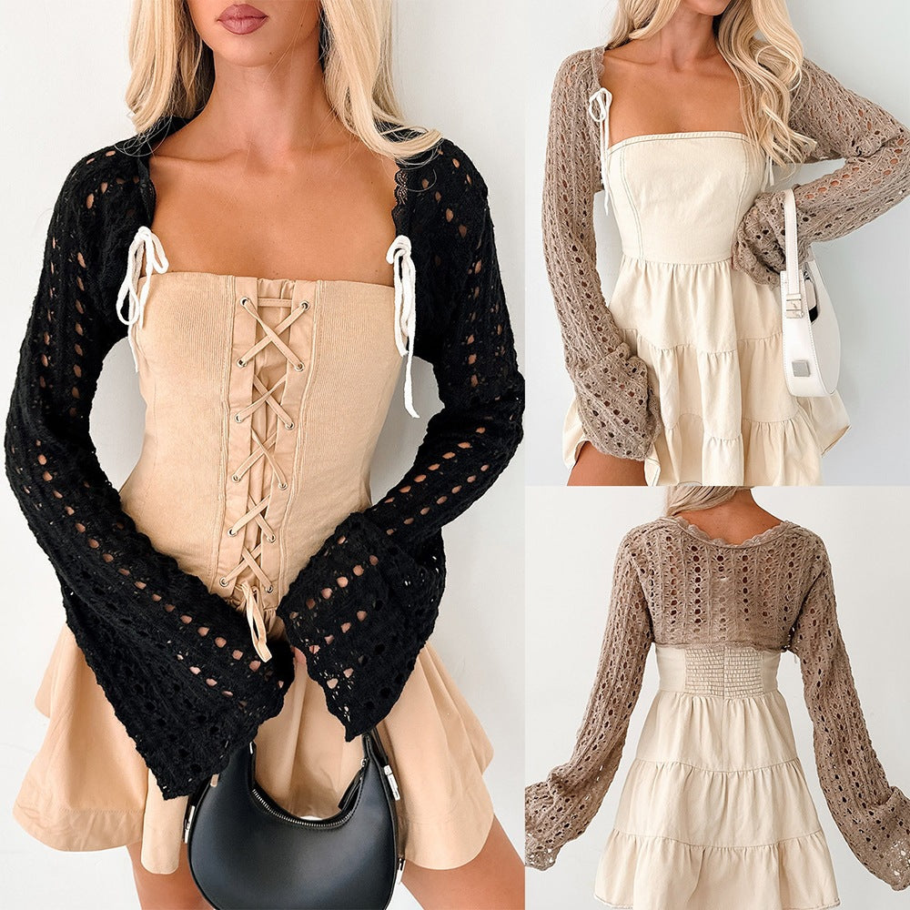 Damen Kurzer Häkel-Bolero mit Ajourmuster, BindDruneand und Trompetärmeln Drune