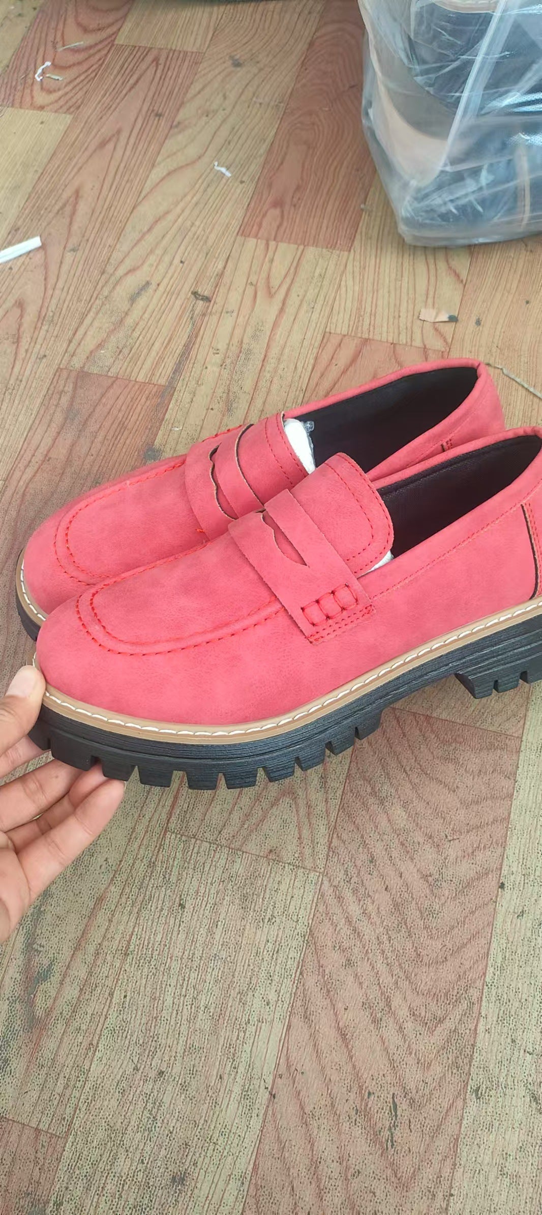 Herren nan robuste Penny-Loafer mit markanter Profilsohle, handwerklicher Ziernaht und gepolstertem Komfortfußbett Drune