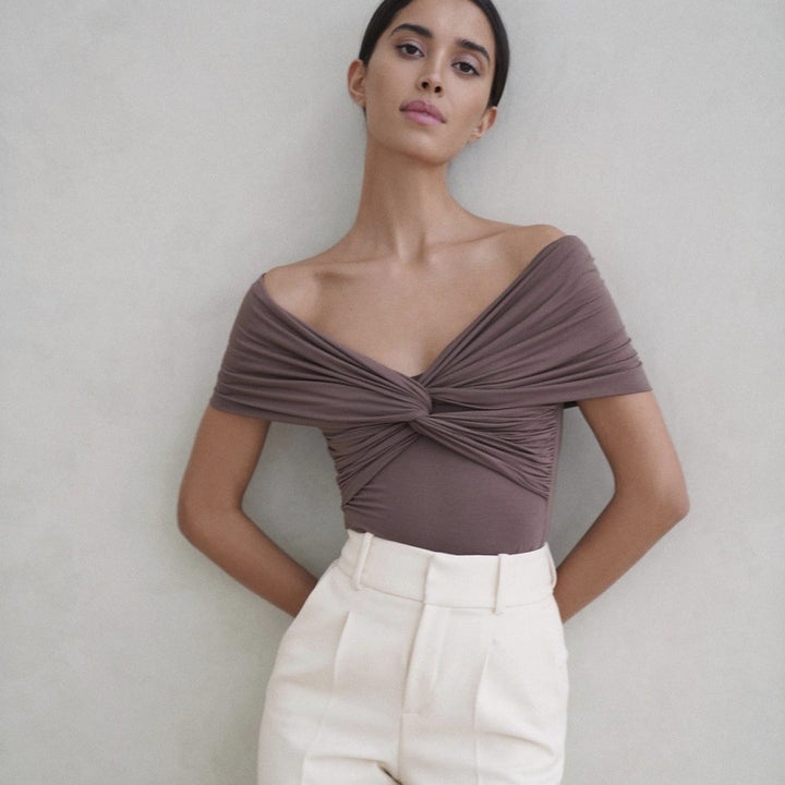 Damen Oberteil mit raffiniertem Wickeldesign und elegantem V-Ausschnitt Drune