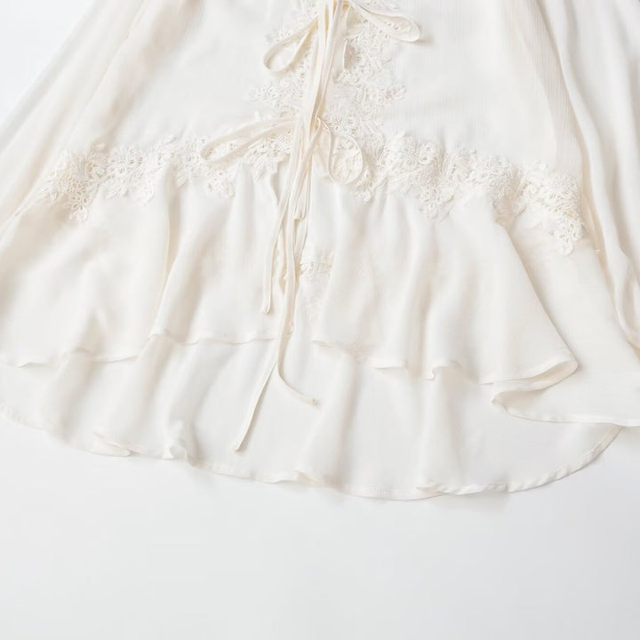Damen Boho-Spitzenbluse mit Volants, langen Rüschenärmeln und Bindebändern Drune