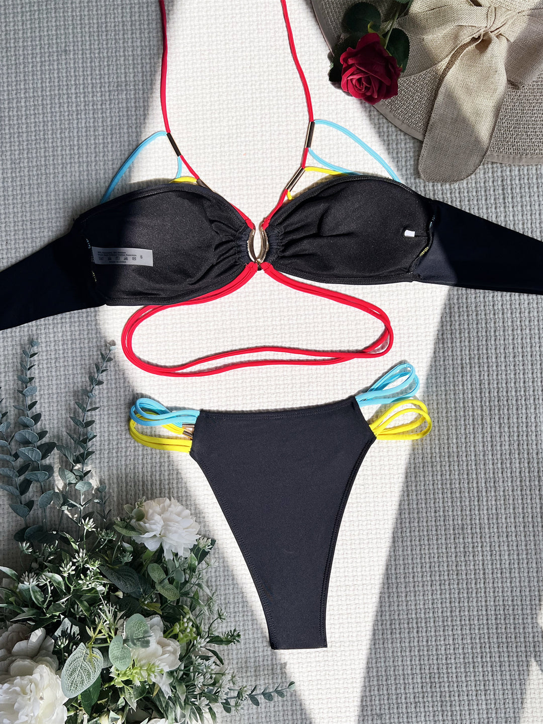 Damen Hochgeschnittener Bikini mit innovativem Schnür-Design Drune