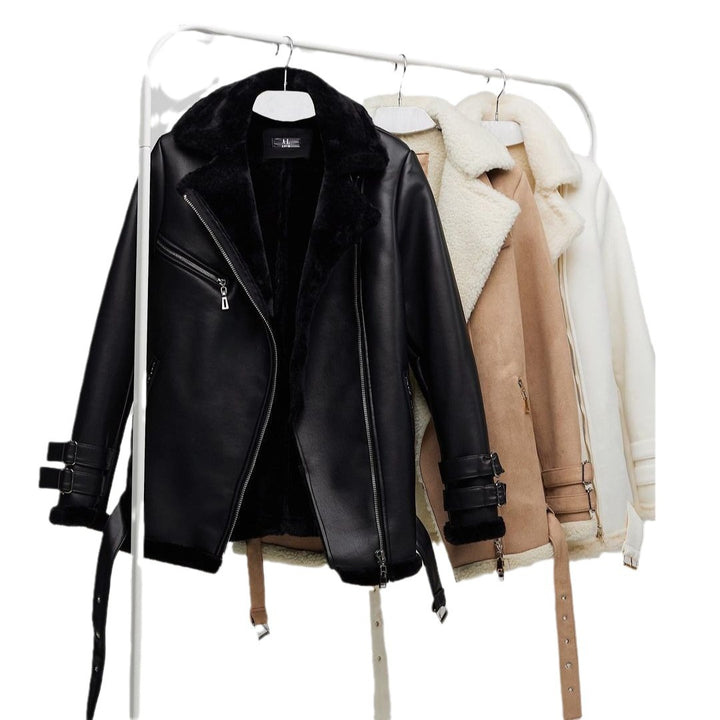 Damen Oversized Kunstleder-Fliegerjacke mit Teddyfell-Futter und Schnallen Drune