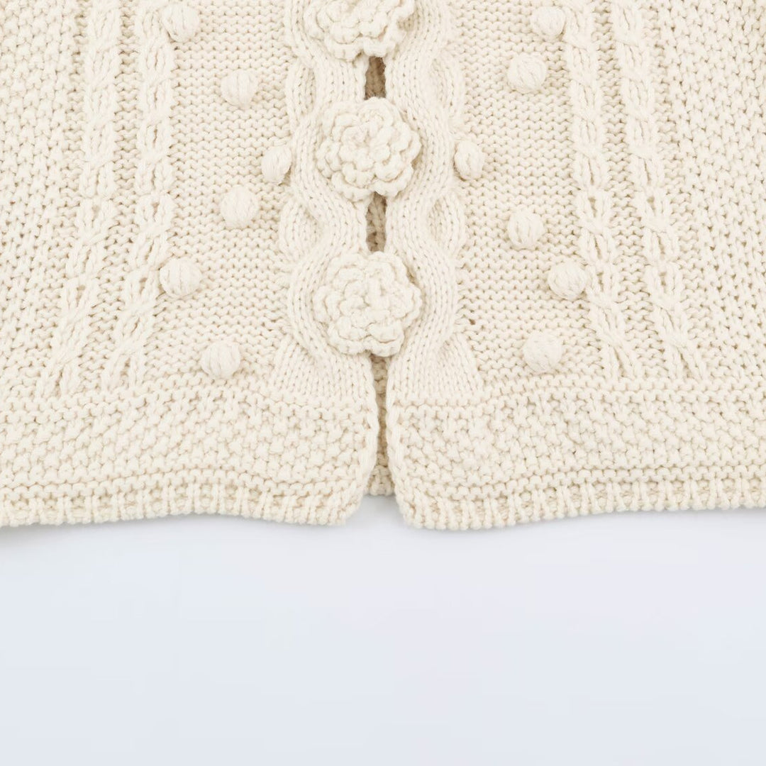 Damen Strickweste mit Zopfmuster, Blumenapplikationen und Noppenstruktur Drune