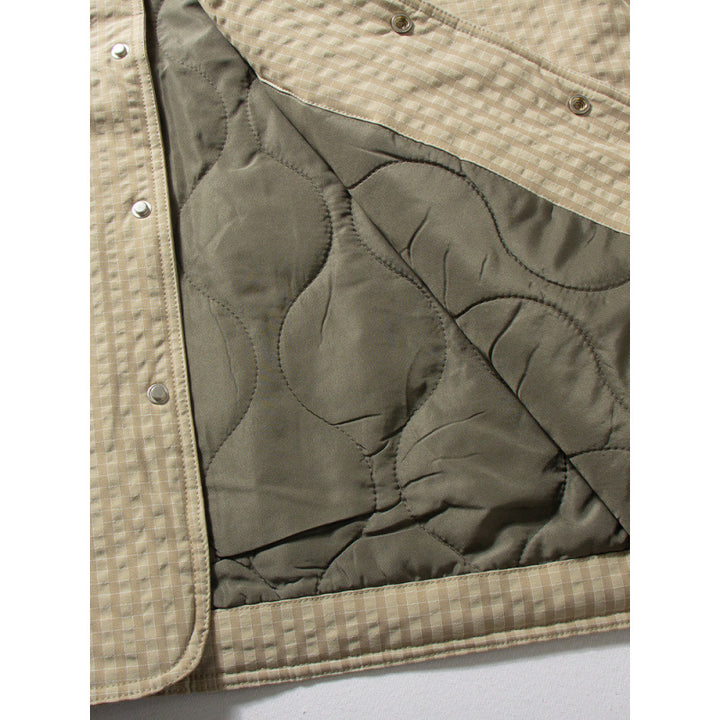 Herren Steppjacke ohne Kragen mit Druckknopfverschluss und seitlichen Eingrifftaschen Drune