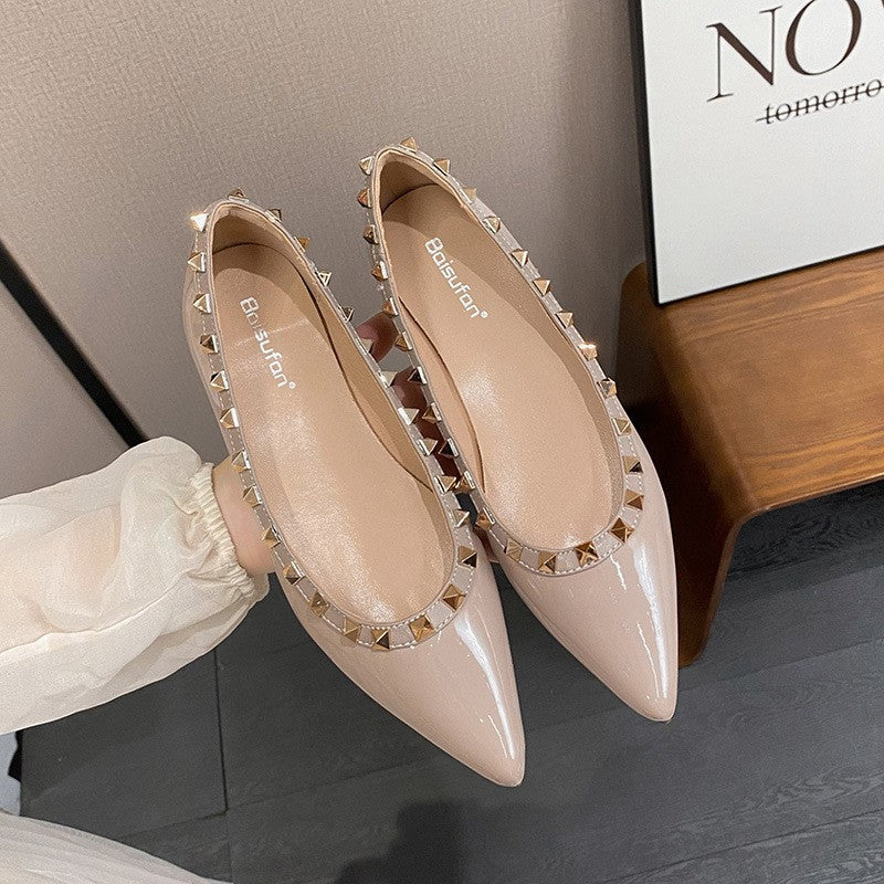 Damen Stilvolle Spitz-Zeh Flache Schuhe mit Dekorativen Nieten Drune