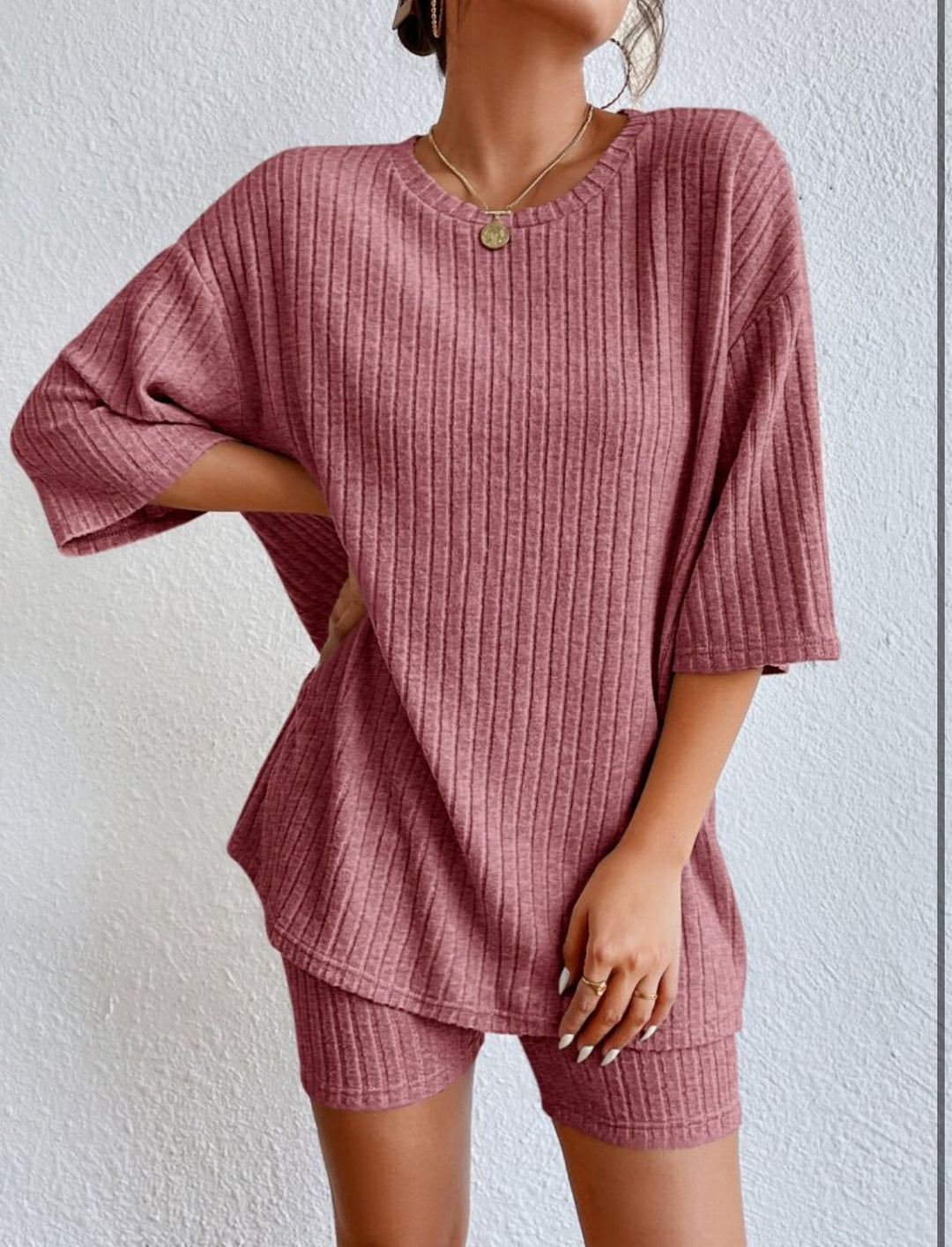 Damen komfortables Kurzarm Set mit Rippstrick und relaxed Schnitt Drune