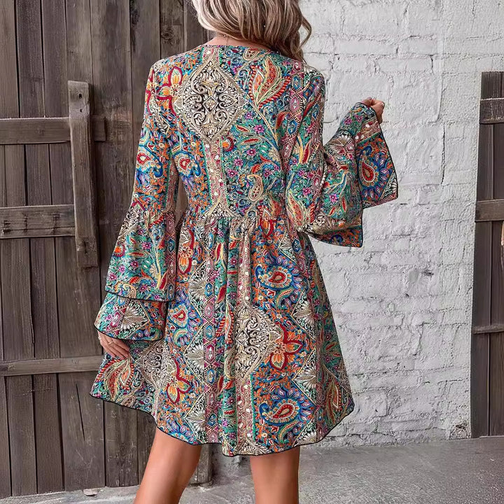 Damen nan Boho-Minikleid mit tiefem V-Ausschnitt, Trompetenärmeln und geraffter Taille Drune