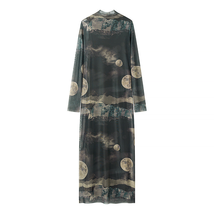 Damen nan langes Mesh-Maxikleid mit langen Ärmeln, hohem Rundhalsausschnitt und mystischem Mondprint Drune