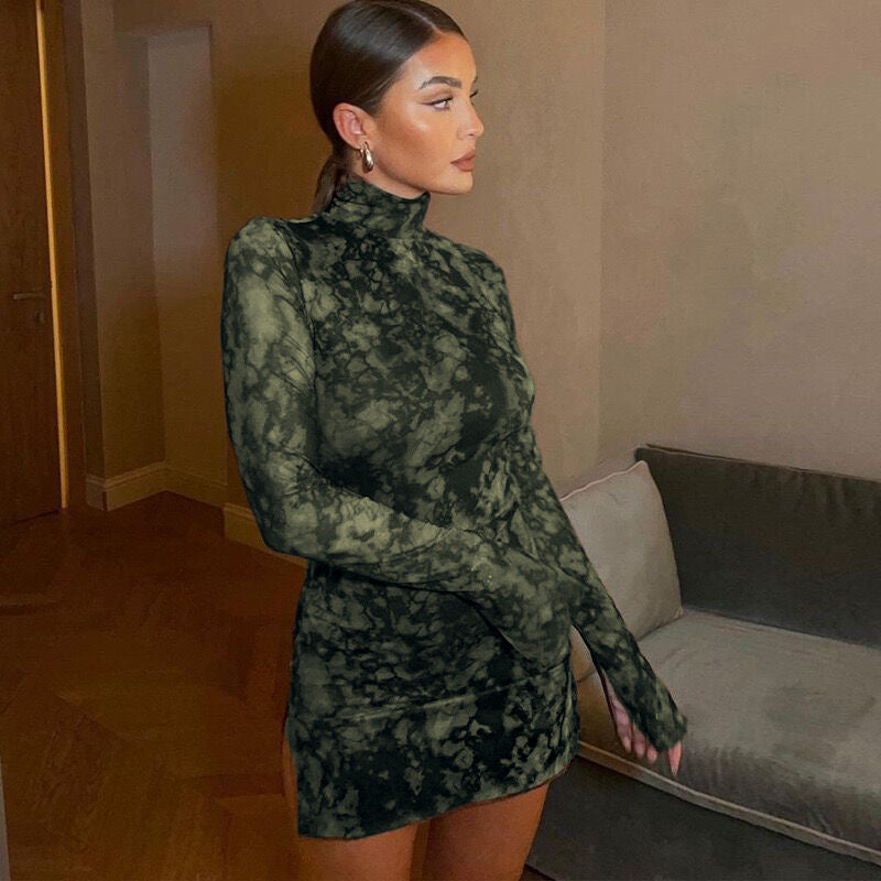 Damen Figurumspielendes Minikleid mit Spitzeneinsätzen und hohem Schlitz Drune