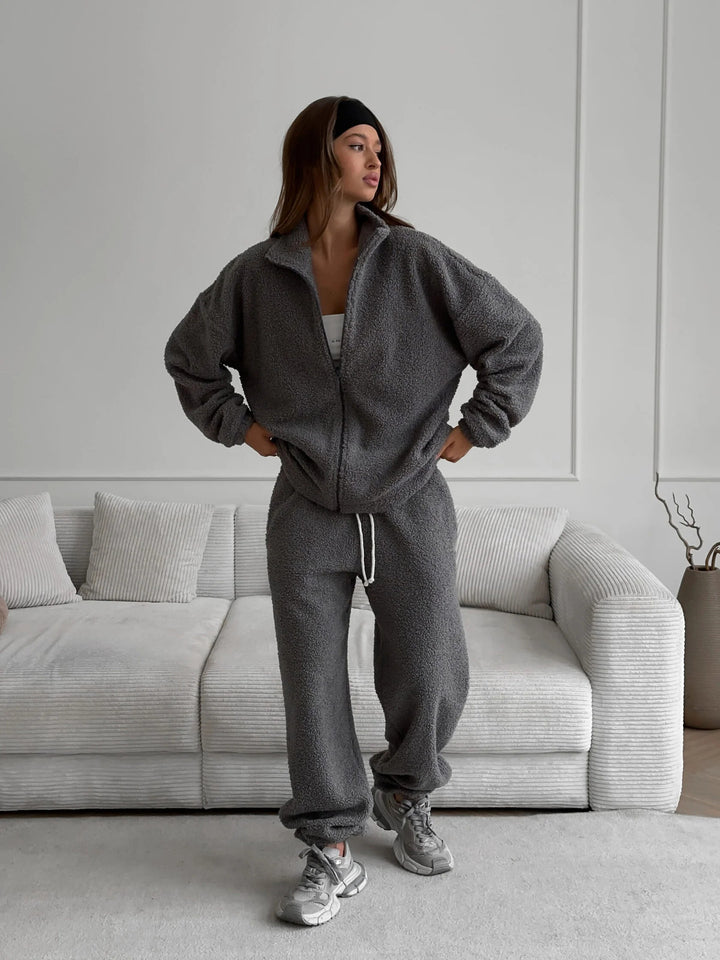 Damen oversized Teddy-Fleece Hausanzug mit Reißverschlussjacke und Jogginghose Drune