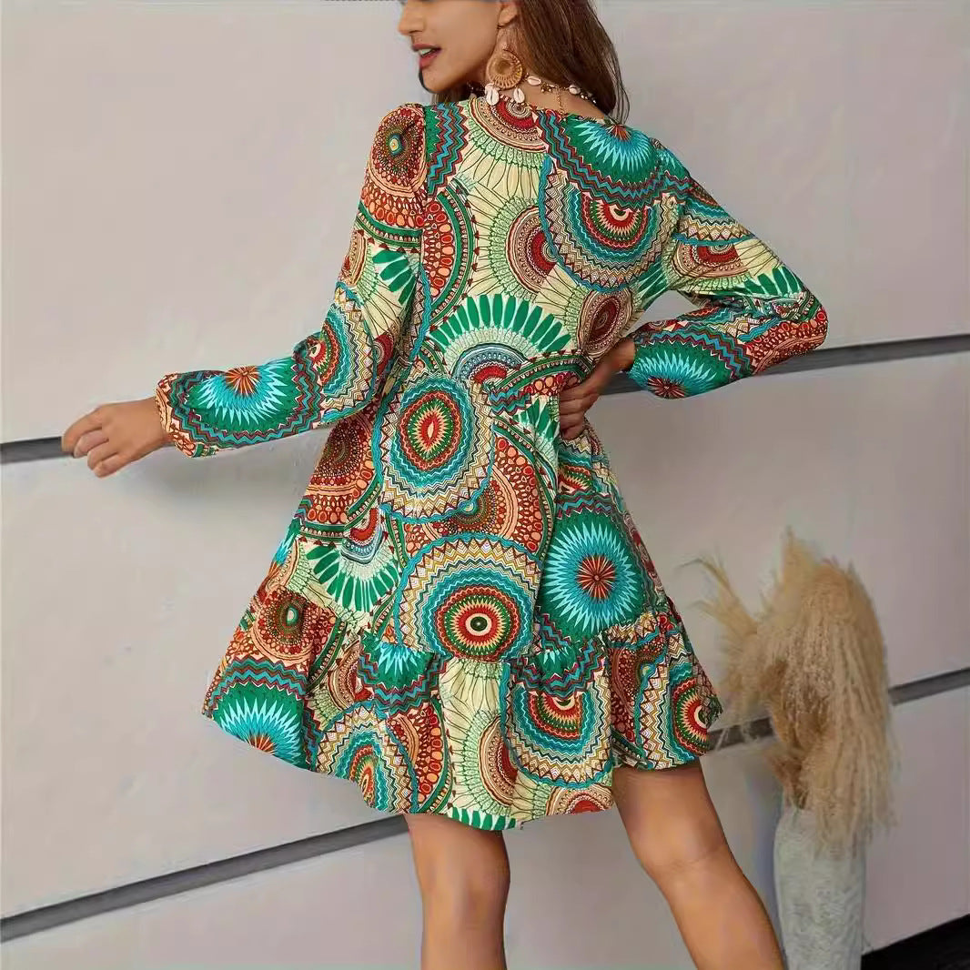 Damen Verspieltes Minikleid mit buntem Muster und knöpfen Drune