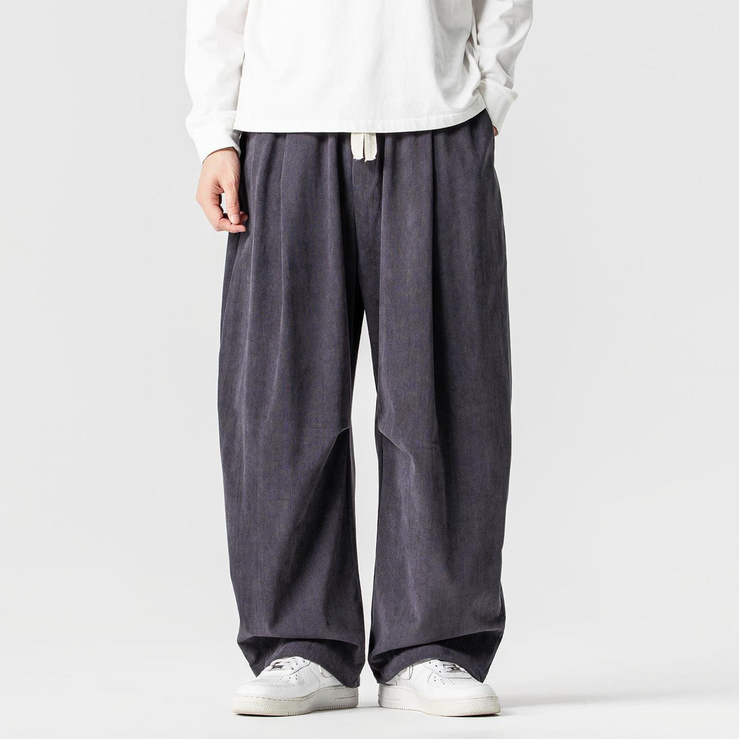 Herren Weit geschnittene Cordhose mit Bundfalten, Tunnelzug und lässiger Baggy‑Silhouette Drune