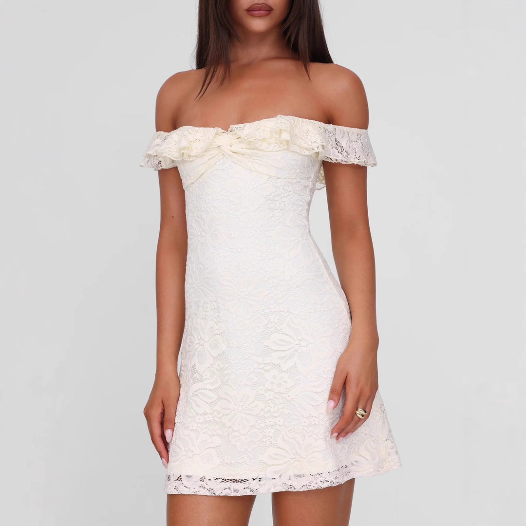 Damen Spitzenkleid mit voluminösem Rüscheneinsatz und schulterfreiem Design Drune
