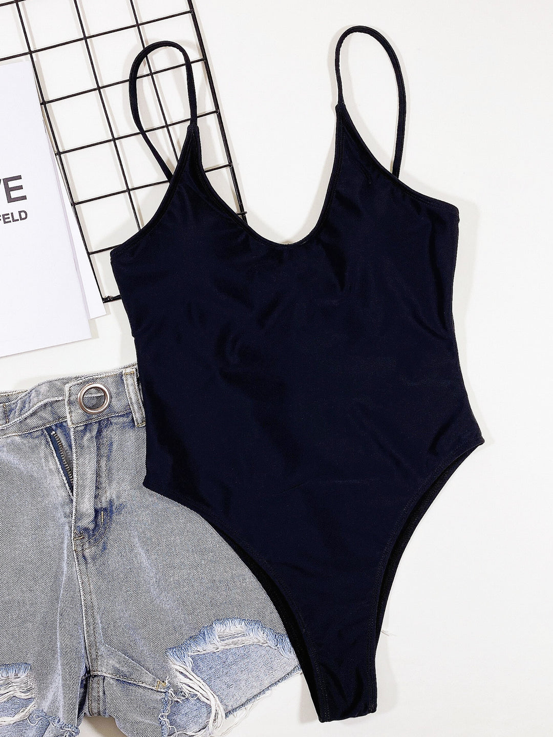 Damen Hochgeschnittener Cut-Out Badeanzug mit Bindebändern Drune