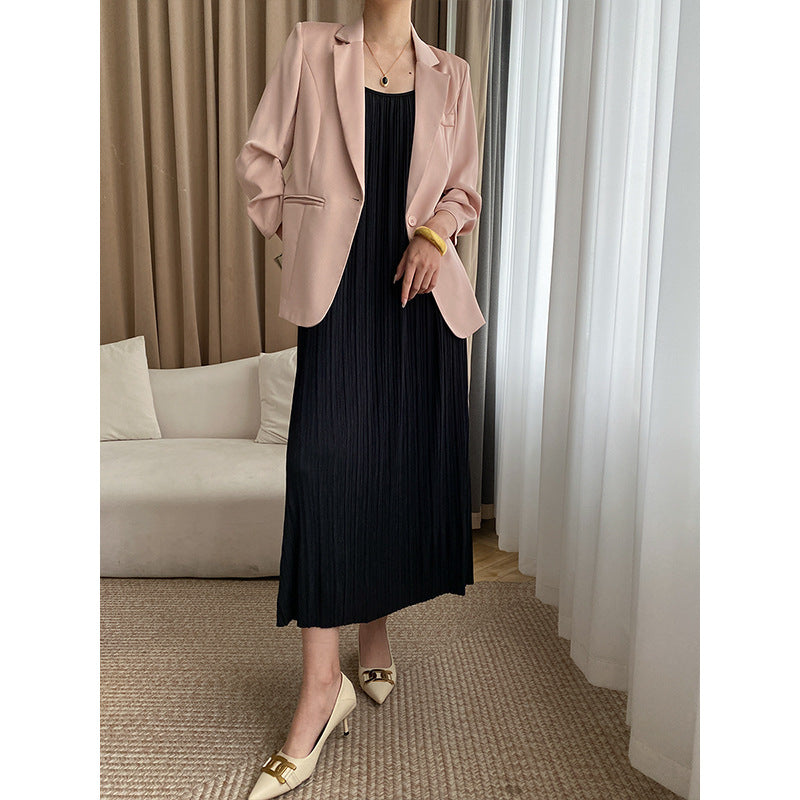 Damen eleganter Blazer mit feinem fallendem Schnitt und praktischen Taschen Drune