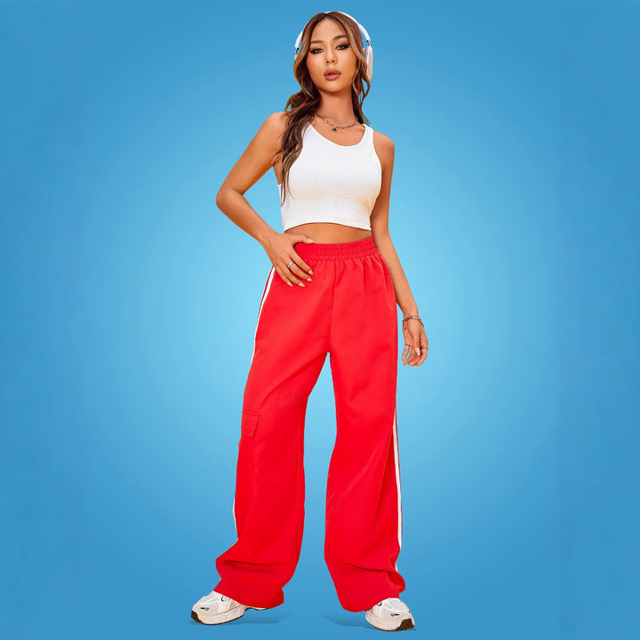 Damen weite Sporthose mit seitlichen Streifen und Cargo-Taschen Drune