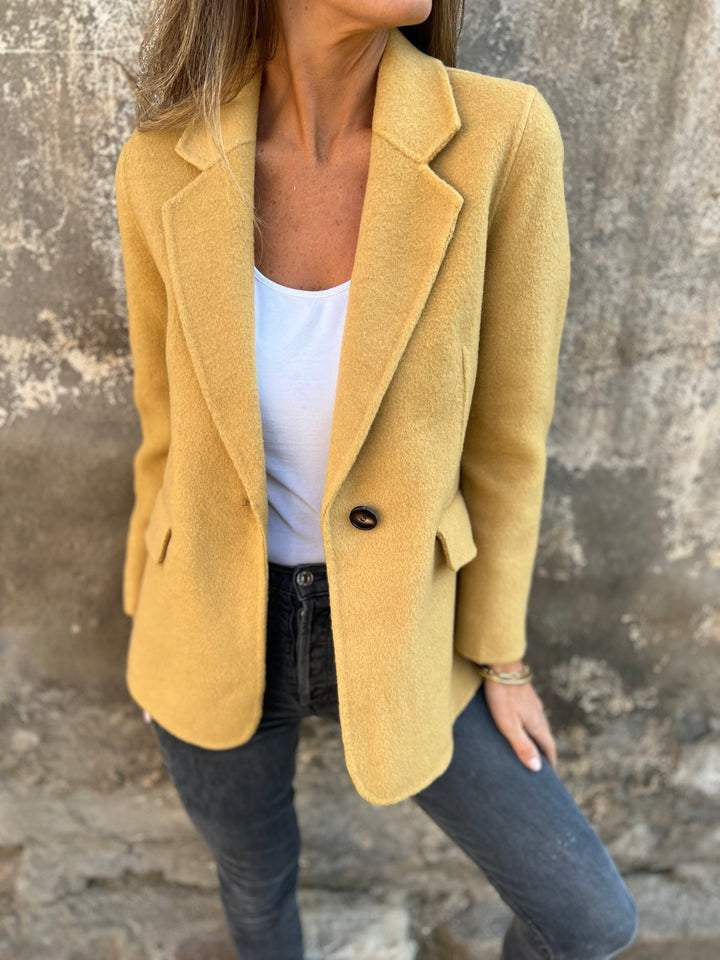 Damen taillierter Bouclé-Blazer mit fallendem Revers und Ein-Knopf-Detail Drune