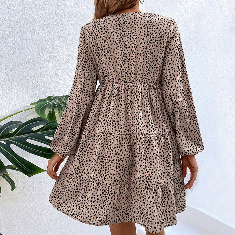 Damen Leichtes stufiges Mini-Kleid mit V-Ausschnitt, elastischer Taillenpartie und Allover‑Print Drune