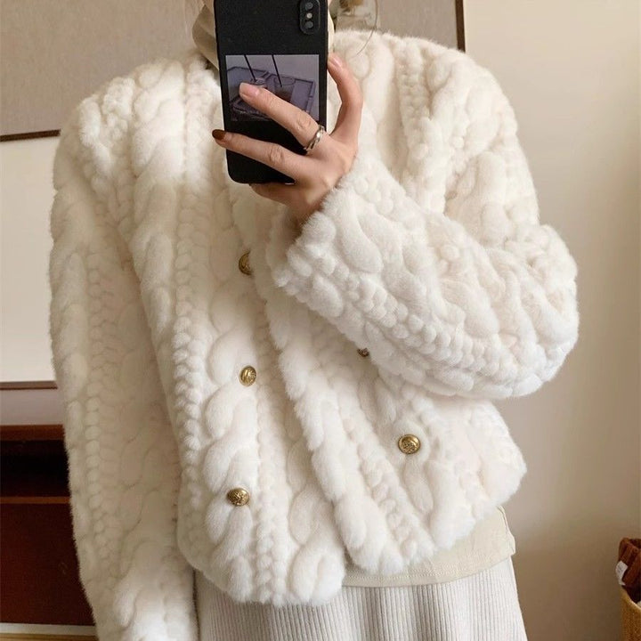 Damen Flauschige Strickjacke mit Goldknopfdetails Drune