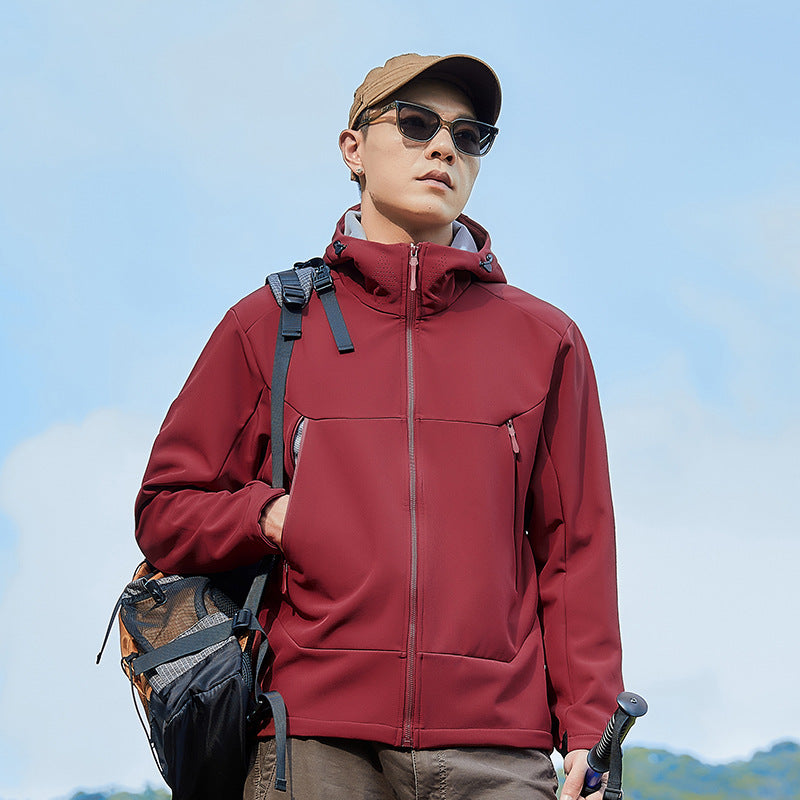 Herren Softshell-Funktionsjacke mit hohem Thermokragen, Kapuze und wasserabweisenden Reißverschlüssen Drune