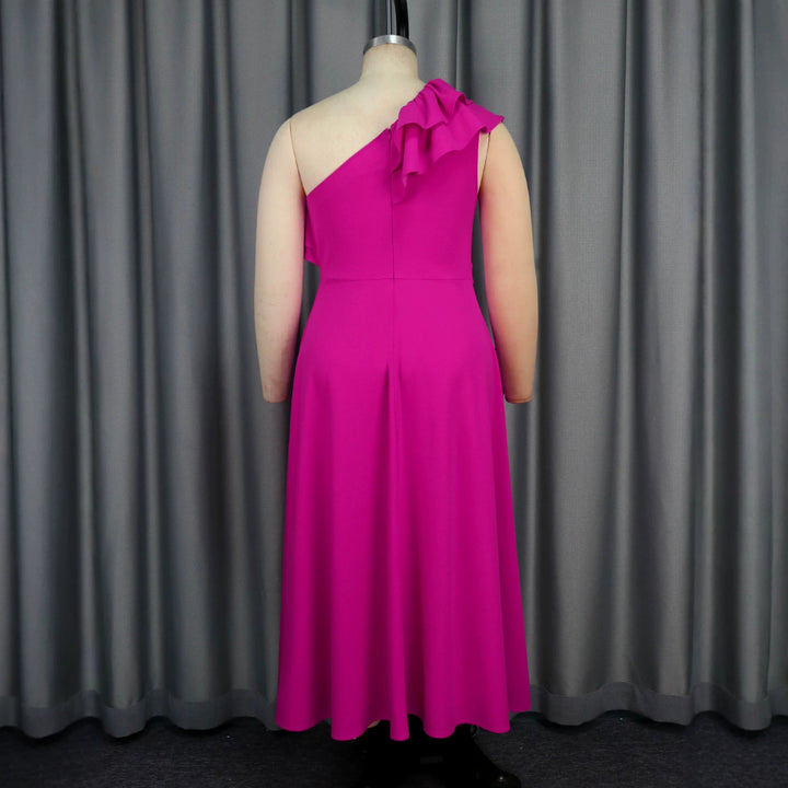 DamenElegantes Abendkleid mit asymmetrischem Rüschenbereich und Taillengürtel Drune