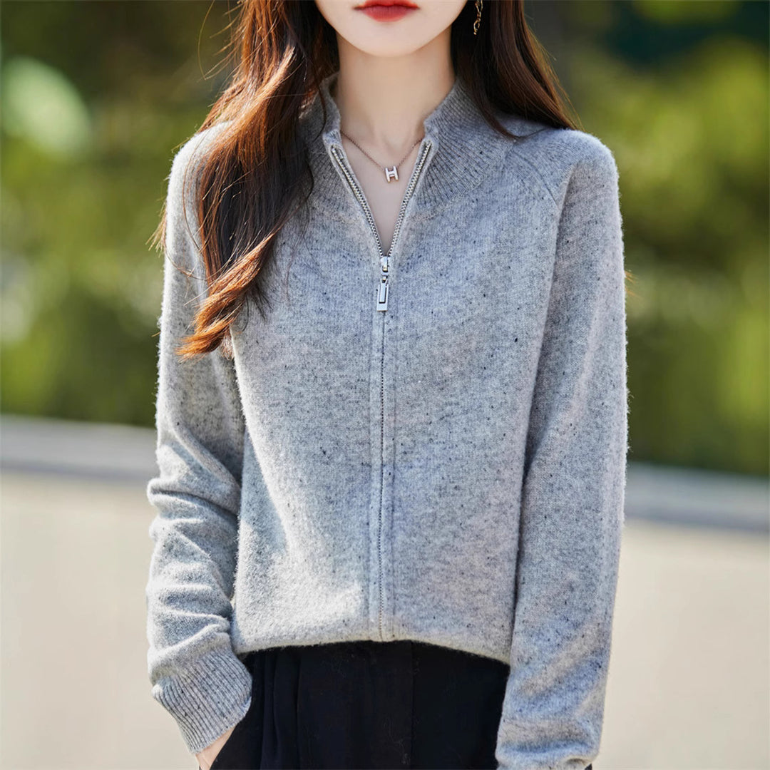 Damen Strickjacke mit hochgeschlossenem Reißverschluss und kuscheligem Material Drune