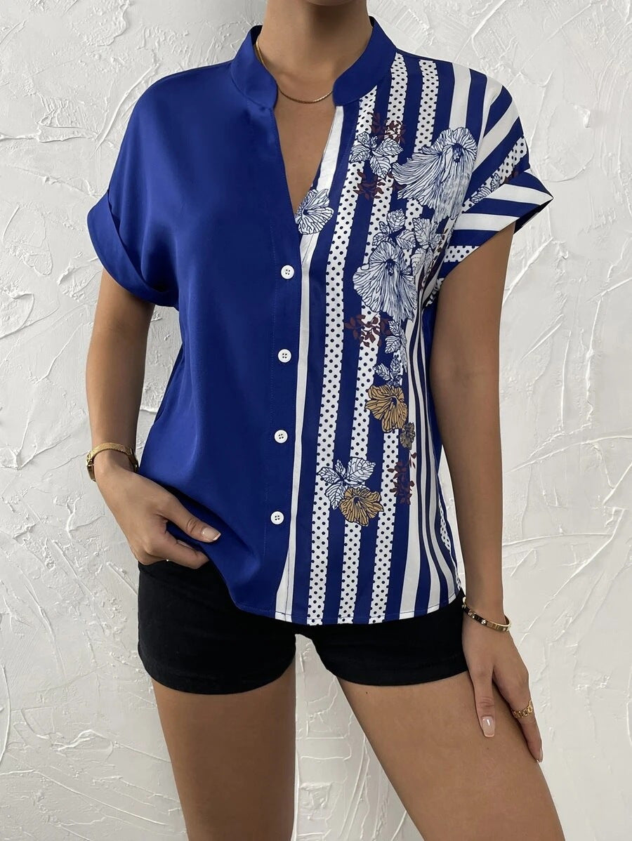 Damen Kurzarmbluse mit Stehkragen und asymmetrischem Streifen‑Blumenprint Drune