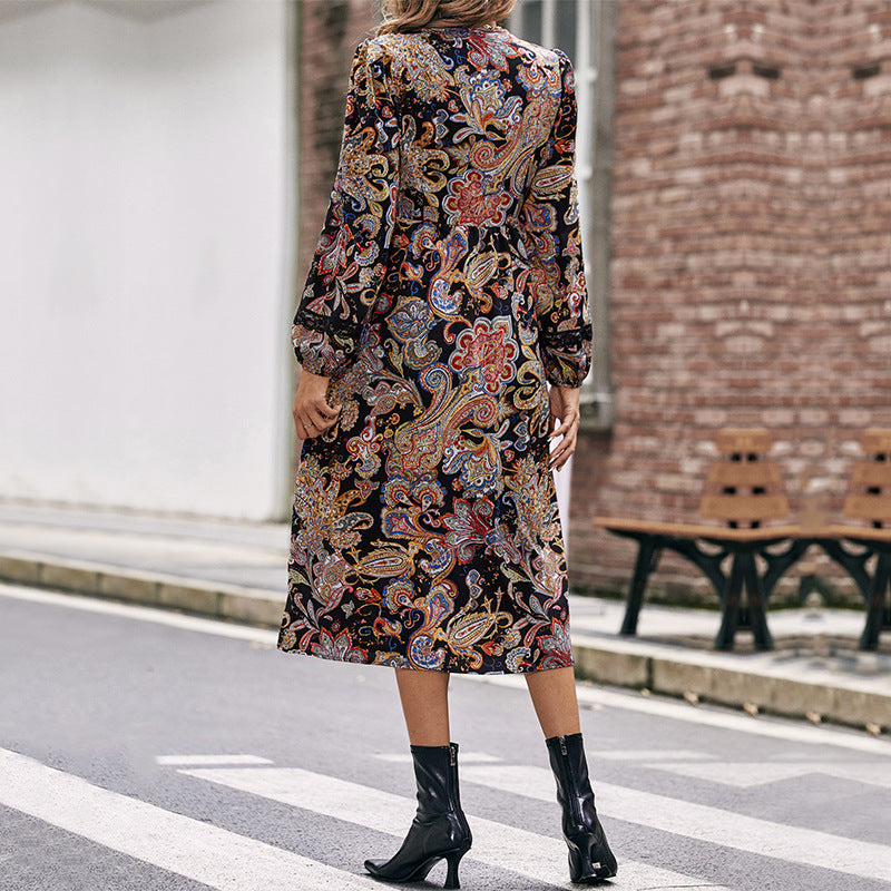 Damen Midikleid mit Paisley-Print, Wickeloptik und Spitzenbesatz Drune