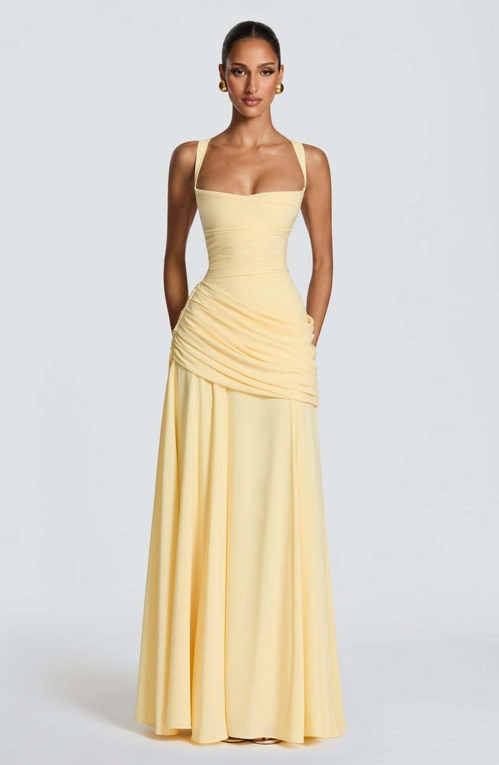 Damen Abendkleid mit elegantem, tailliertem Schnitt Drune