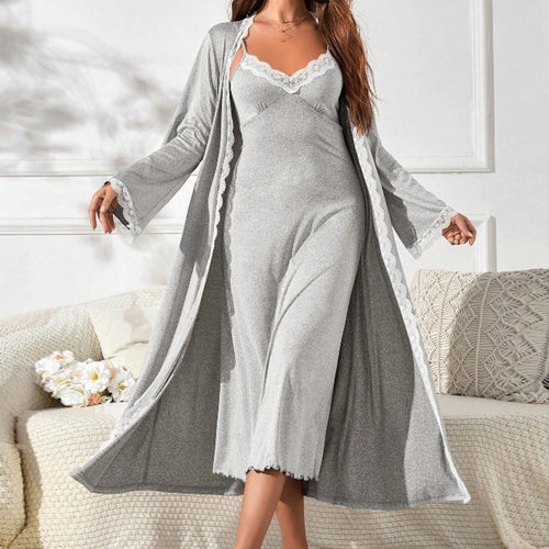 Damen luxuriöses Nachthemd mit elegantem Spitzenbesatz und langem Cardigan Drune