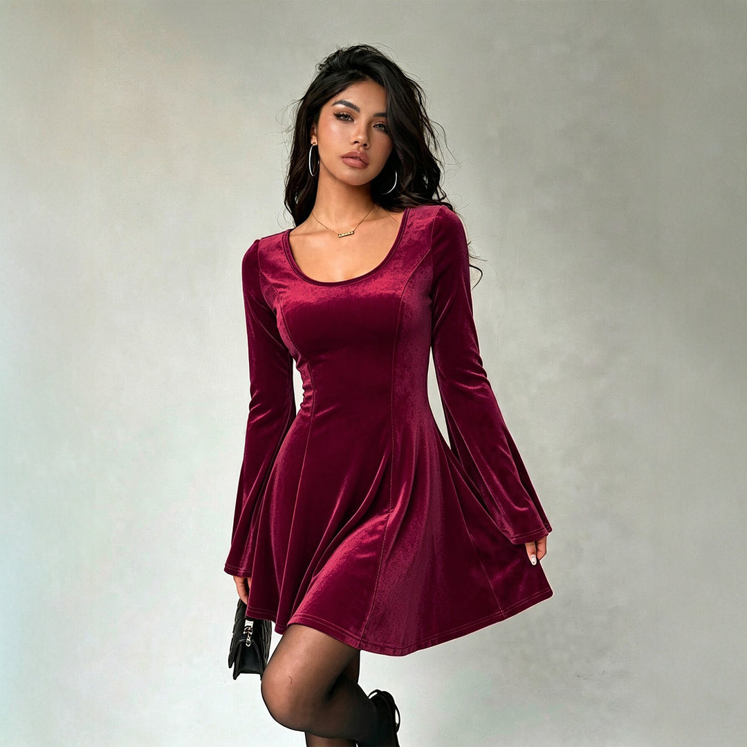 Damen Samt-Skaterkleid mit ausgestelltem Rock, U-Boot-Ausschnitt und Glockenärmeln Drune