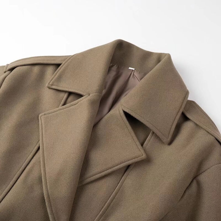 Damen Modische Bikerjacke mit Gürteldetail und lässigem Schnitt Drune