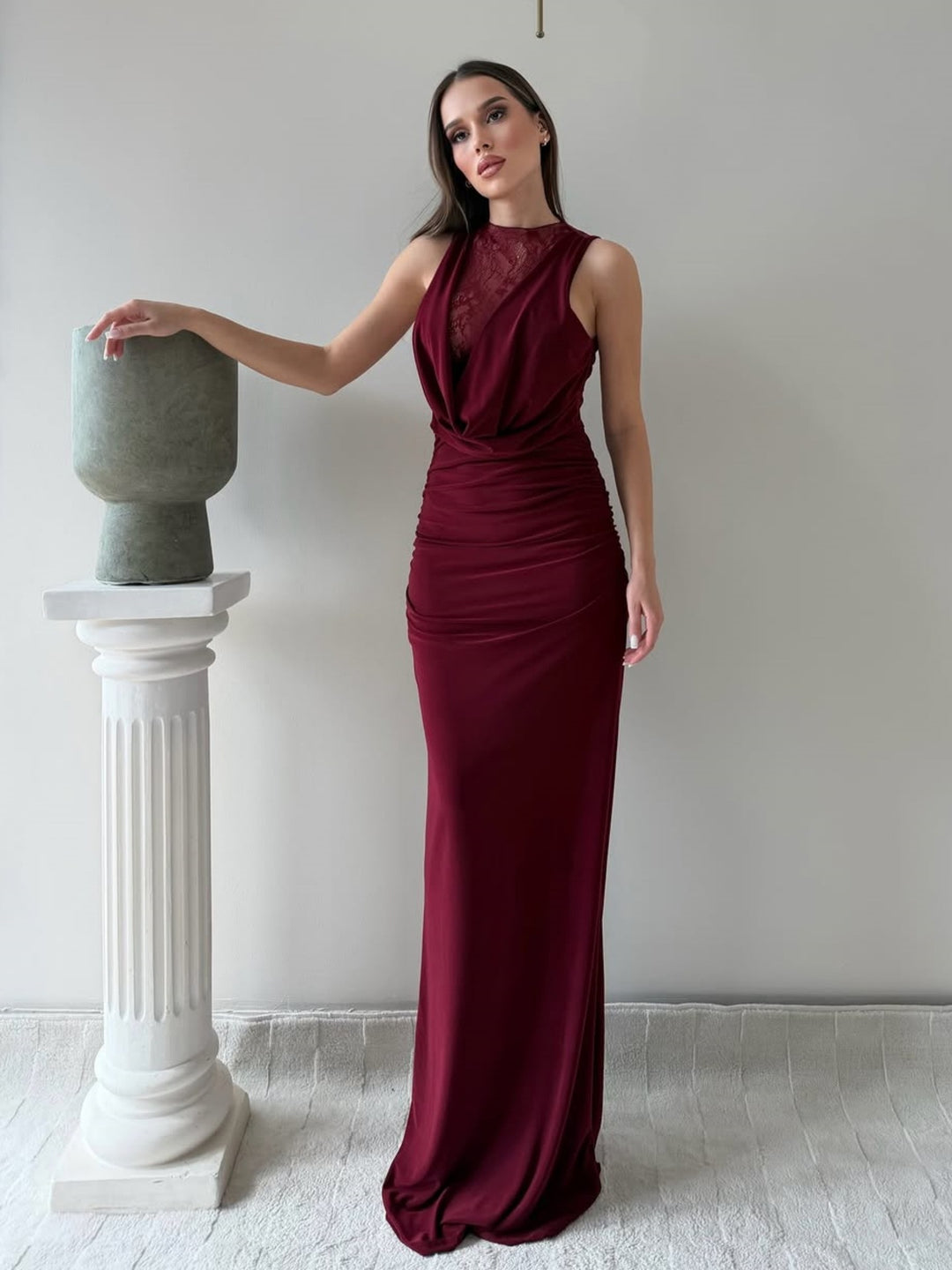 Damen Elegantes Maxikleid mit elegantem Neckholder-Design und raffinierter Spitzenlage Drune
