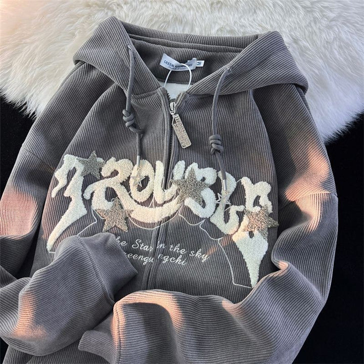 Damen nan gerippte Oversize Kapuzenjacke mit Reißverschluss, Chenille-Stickerei und Stern-Anhängern Drune