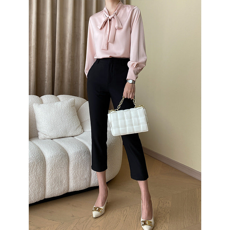 Damen Bluse mit Schleifenkragen und lässigen Puffärmeln Drune