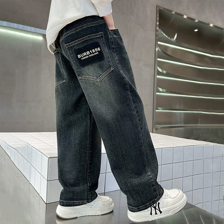 Unisex weite Denim-Jeans mit einzigartigen Applikationen Drune