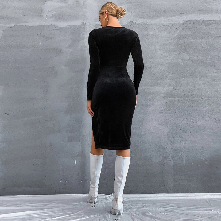 Damen Samt-Midikleid mit quadratischem Ausschnitt, taillierter Raffung und hohem Seitenschlitz Drune
