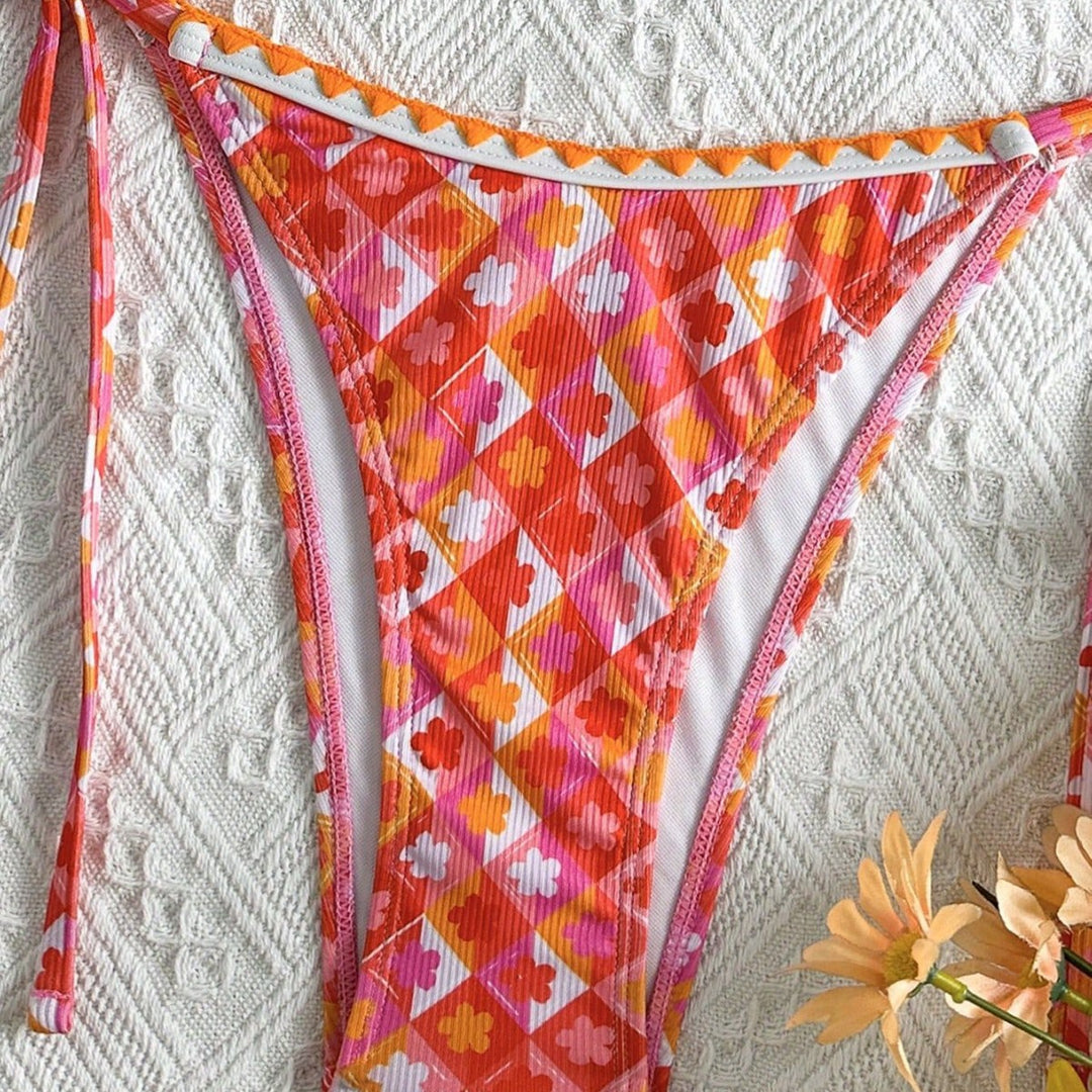 Damen Triangel-Bikini mit verspieltem Karomuster und raffinierten Trägern Drune